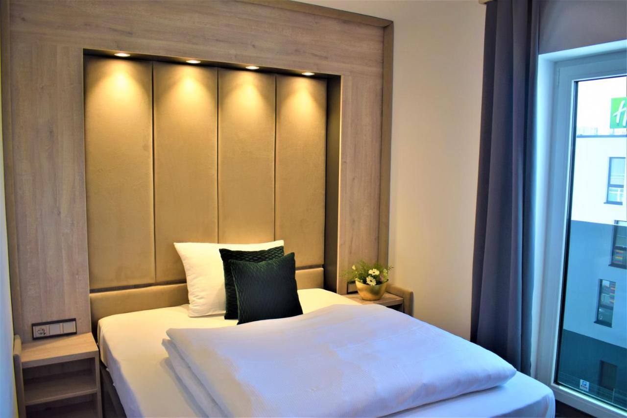 The Staycation By Lehmann Hotels Sindelfingen Buitenkant foto