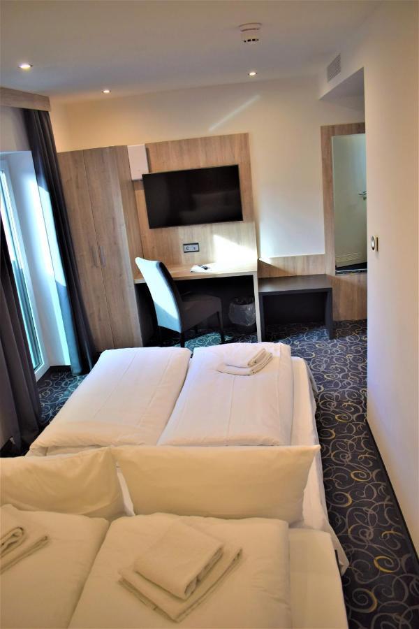 The Staycation By Lehmann Hotels Sindelfingen Buitenkant foto